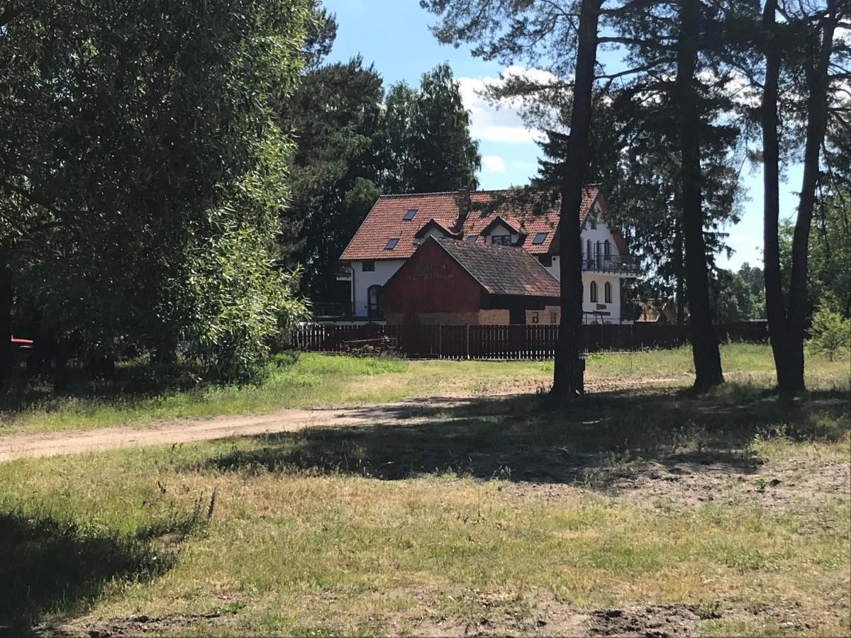 Gosciniec Twoje Mazury Nad Jeziorem Sniardwy Tuz Obok Plazy 노베 구티 외부 사진